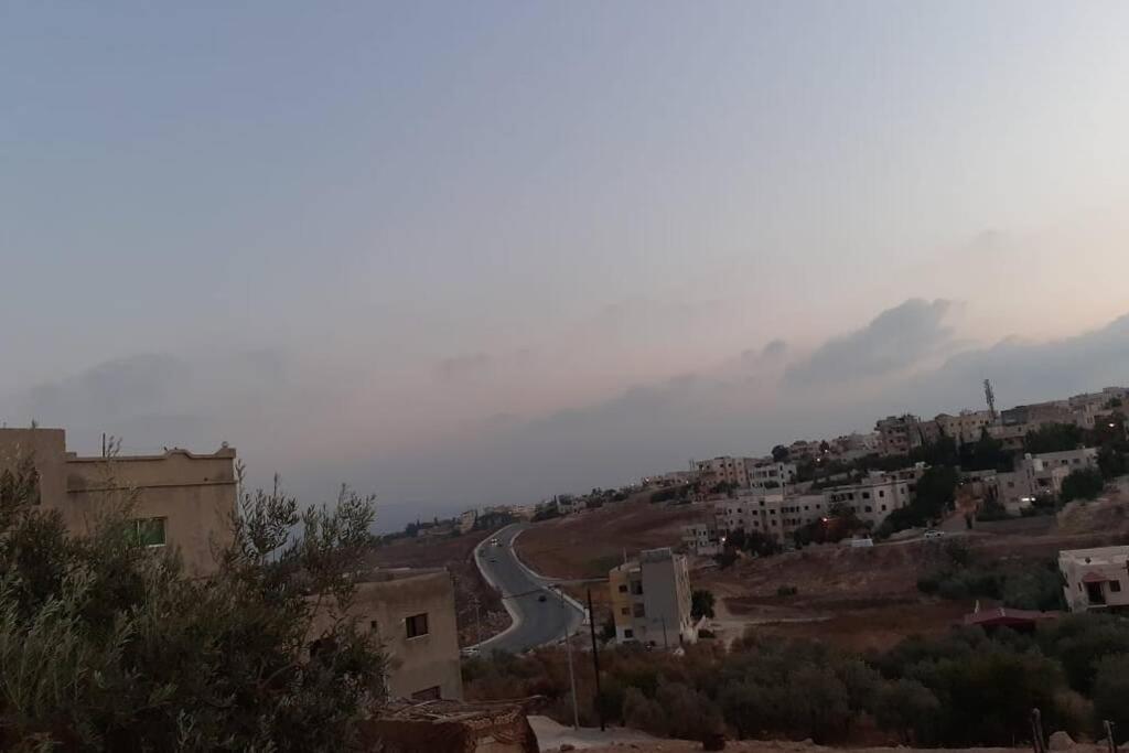 Moon Valley Site Jerash 제라시 외부 사진
